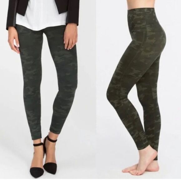 NWT Spanx Look At Me Now Green Camo Seamless Leggings - Picture 2 of 3